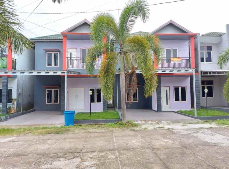 dijual rumah tipe 132 dan tanah kavling