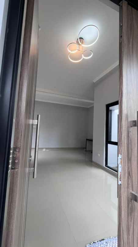 dijual rumah tlogoadi