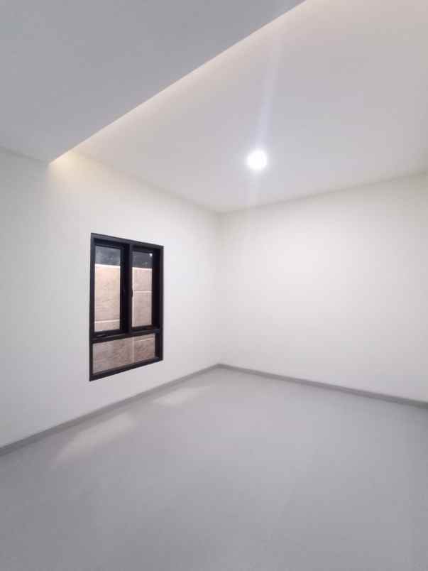 dijual rumah tonggalan wedomartani