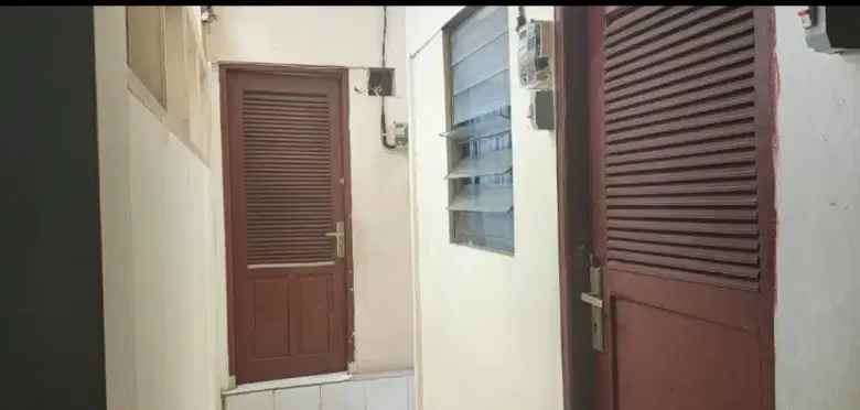 dijual rumah ulujami