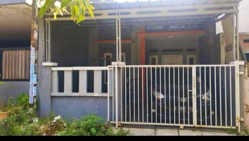 dijual rumah villa gading harapan