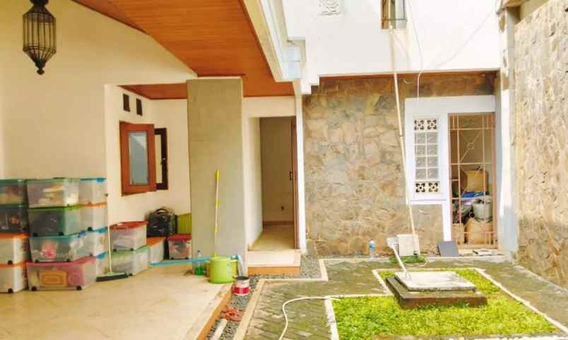 dijual rumah villa gading indah kelapa