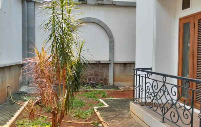 dijual rumah villa gading indah kelapa