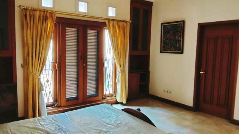 dijual rumah villa gading indah kelapa