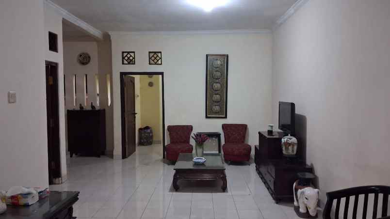 dijual rumah villa indah permai golden