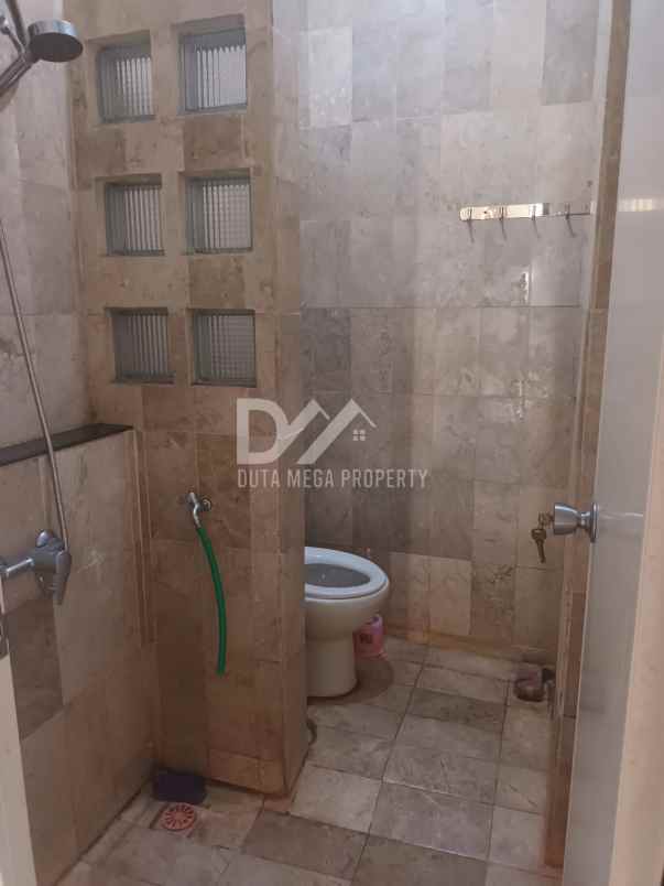 dijual rumah villa melati mas jelupang