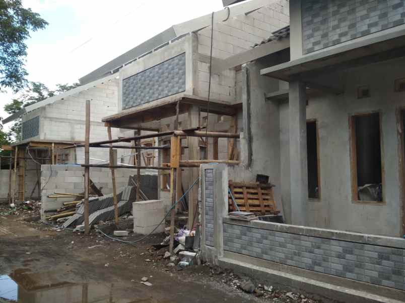 dijual rumah wedomartani kec ngemplak