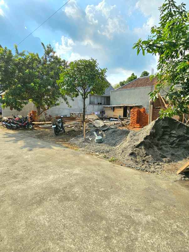 dijual rumah wedomartani ngemplak sleman