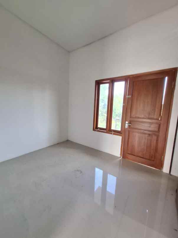 dijual rumah widodomartani