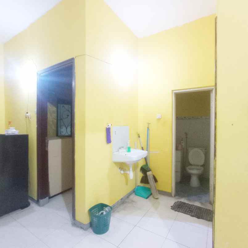 dijual rumah wiguna rungkut