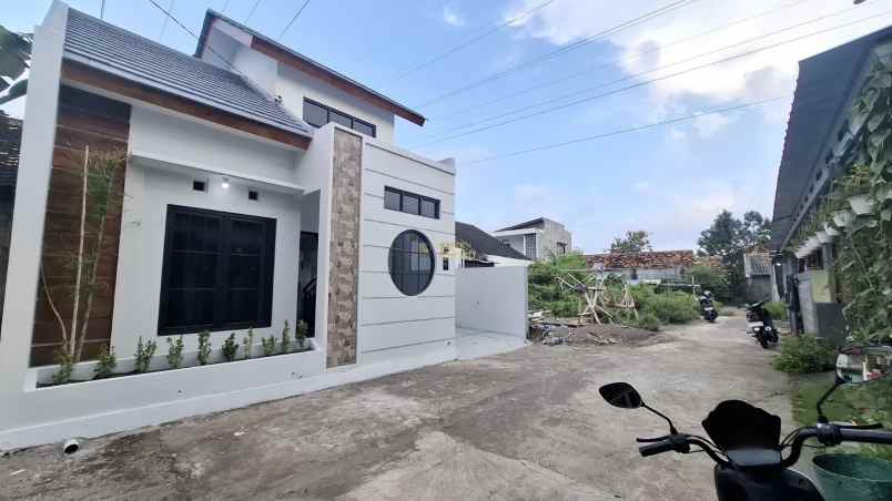 dijual rumah wirokerten banguntapan