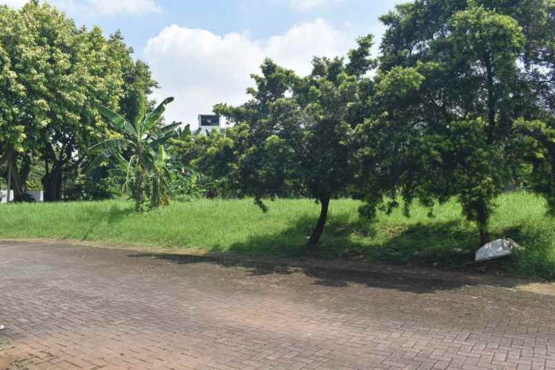 dijual tanah cluster kemang pratama