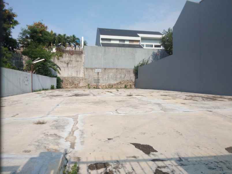 dijual tanah di lokasi perumahan exclusive area dago