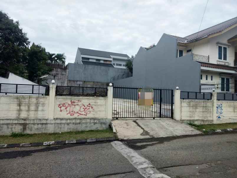 dijual tanah di lokasi perumahan exclusive area dago