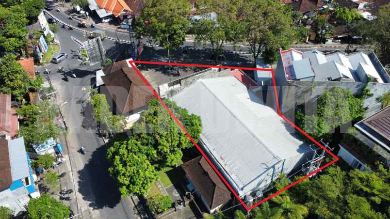 dijual tanah jalan hayam wuruk