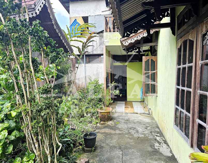 dijual tanah jalan karna sosial