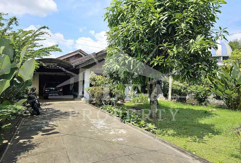dijual tanah jalan karna sosial