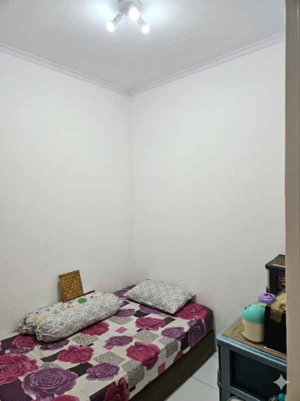 dijual tanah jl pagedangan