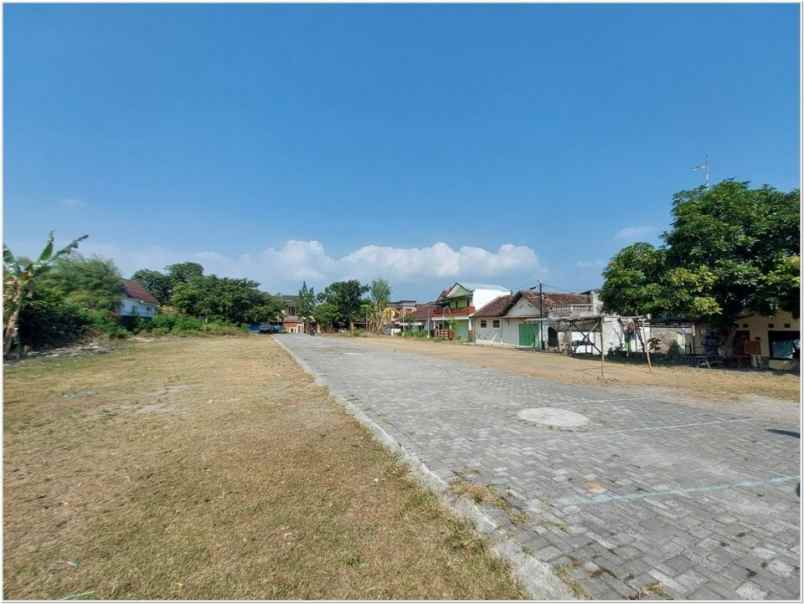 dijual tanah jl parangtritis