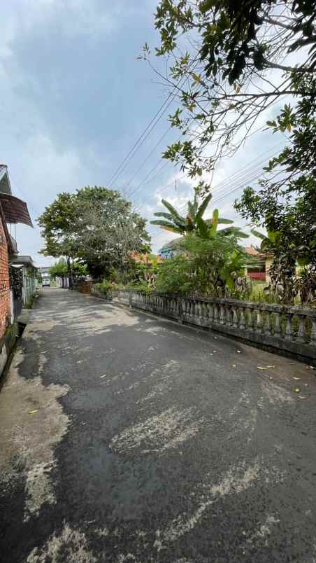 dijual tanah km 10