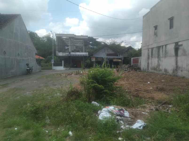 dijual tanah pelem baturetno