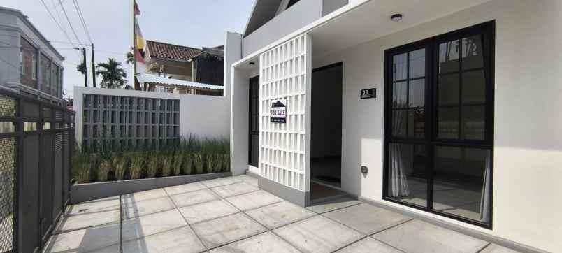 dijual villa cinunuk bandung