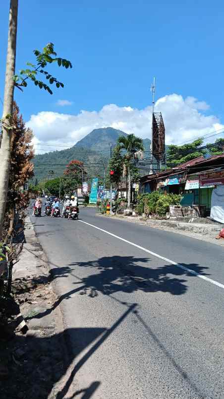 dijual villa jalan indragiri 2 blkg