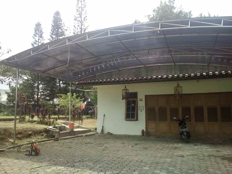 dijual villa jl jog jogan no 21 cisarua