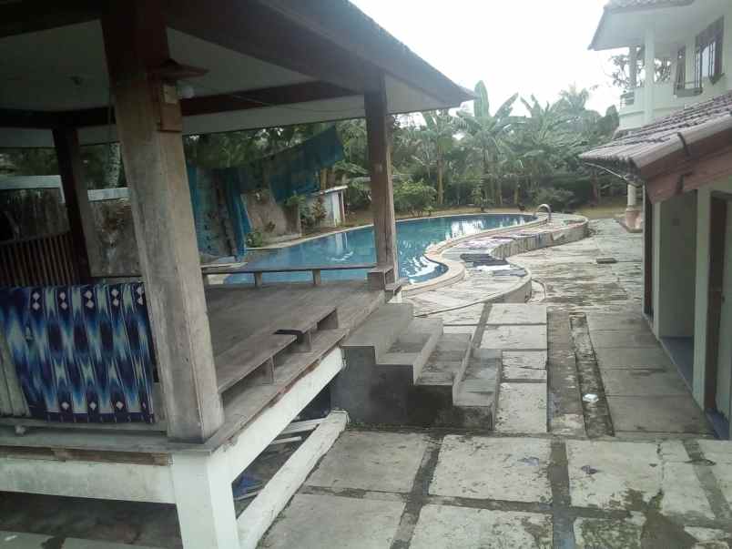 dijual villa jl jog jogan no 21 cisarua