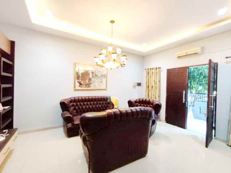 disewa rumah siap huni komplek cemara asri