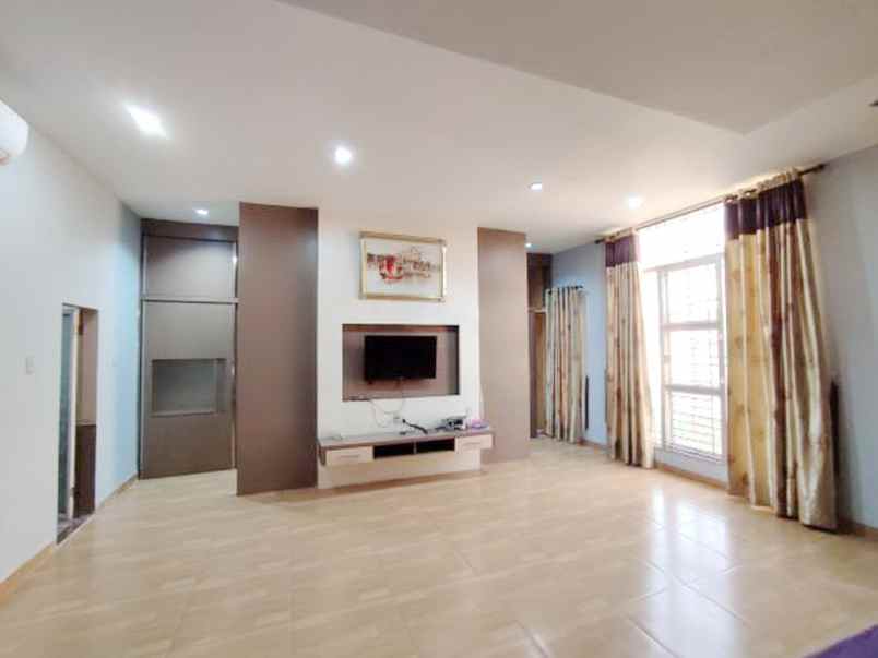 disewa rumah siap huni komplek cemara asri