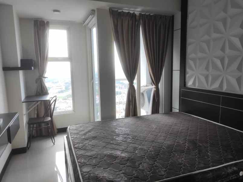 disewakan apartemen pakuwon city amor