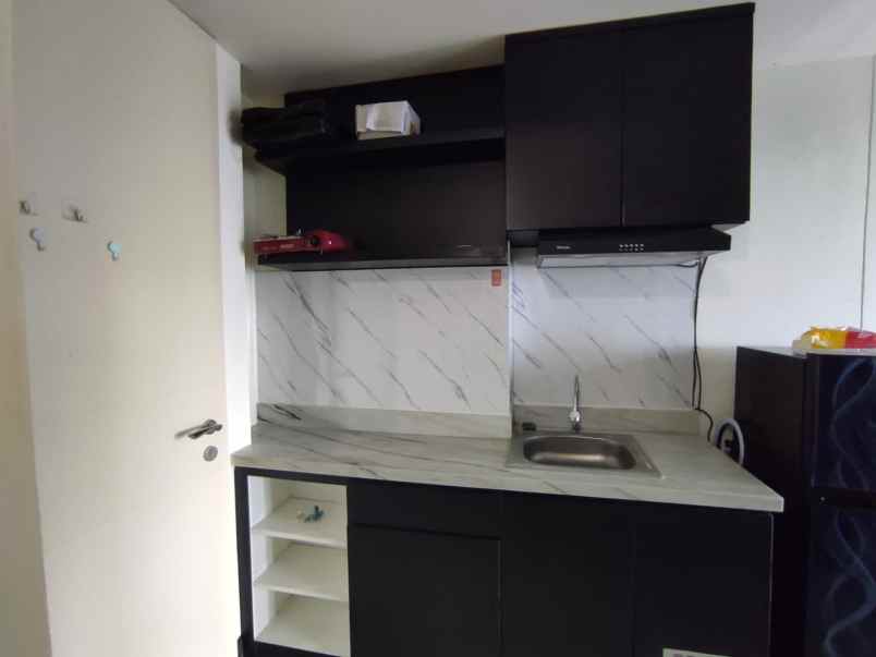 disewakan apartemen pakuwon city amor