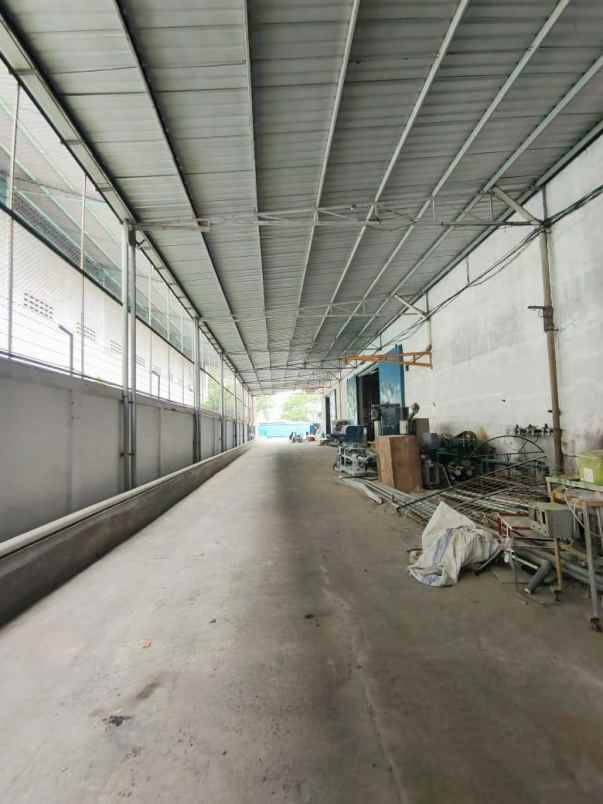 disewakan gudang di medan