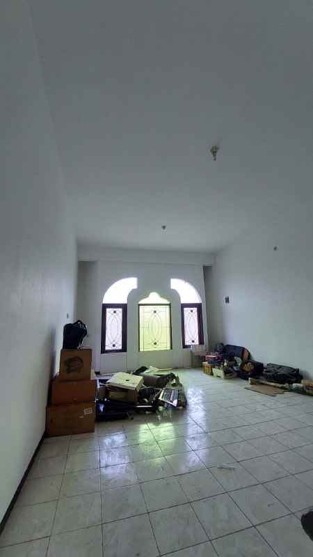 disewakan ruko gudang kantor kenjeran