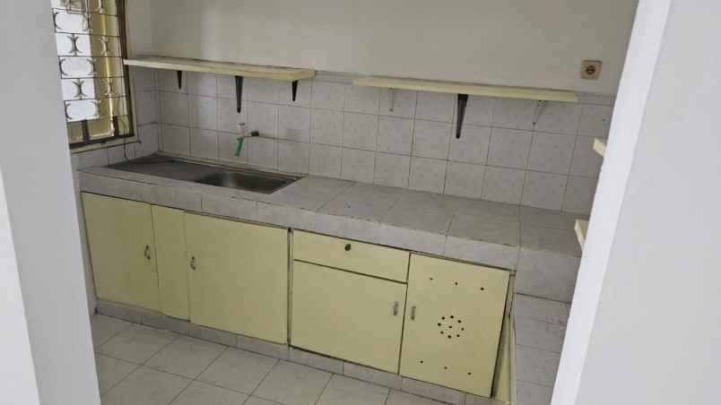 disewakan rumah galaxy bumi permai