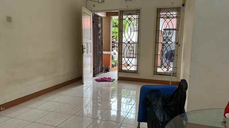 disewakan rumah harapan indah cluster