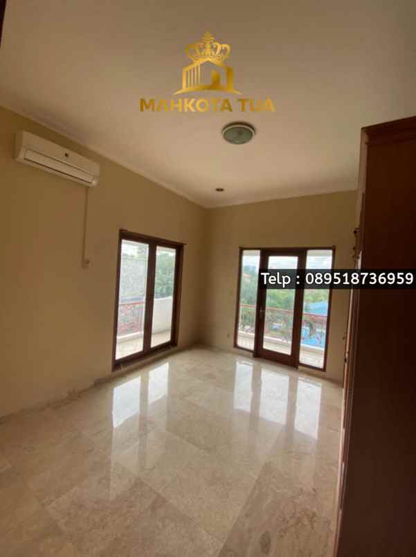 disewakan rumah kemang