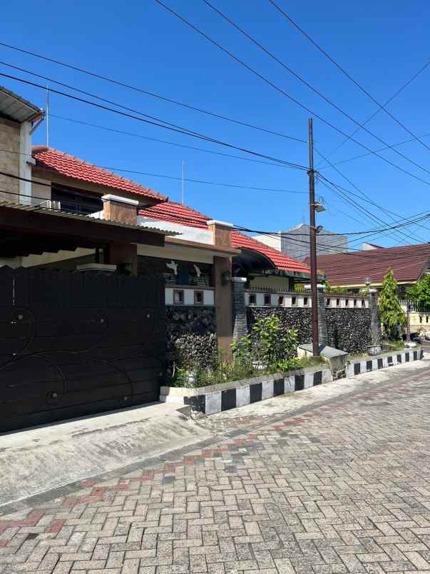 disewakan rumah nirwana eksekutif