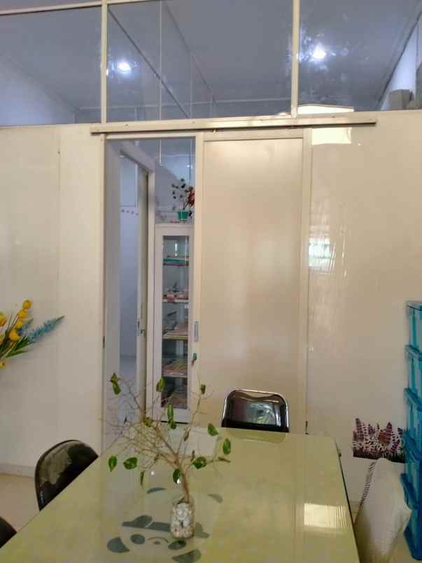 disewakan rumah nirwana eksekutif