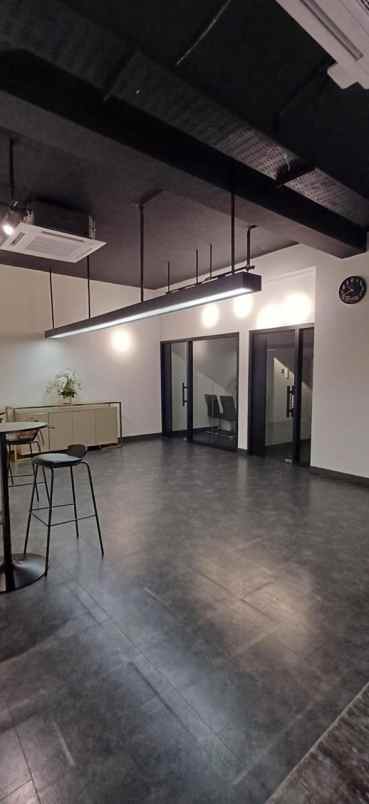 disewakan rumah pakubuwono kebayoran baru