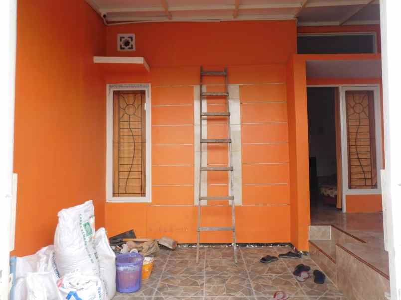 disewakan rumah perum lawang residence