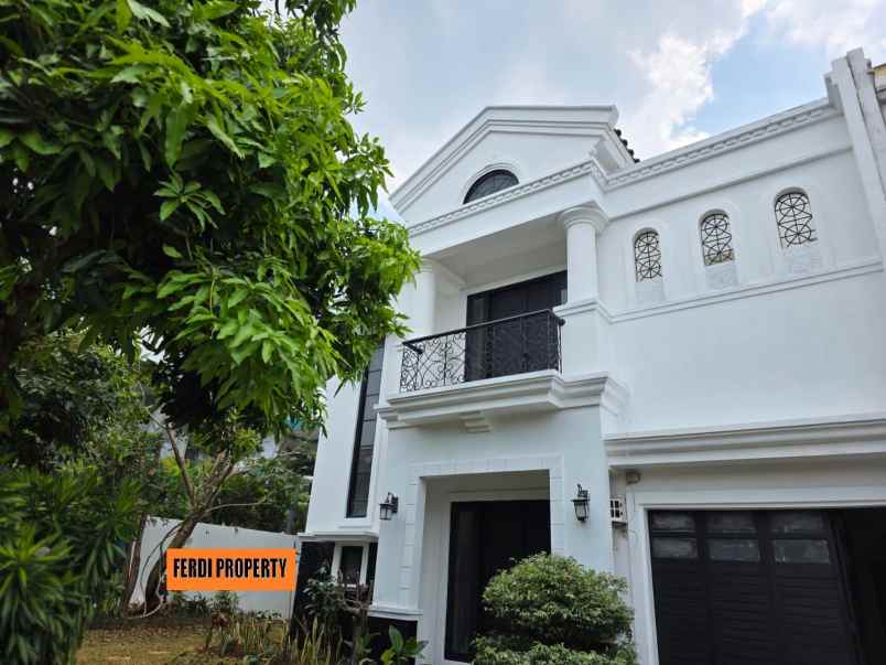disewakan rumah perumahan raffles hills