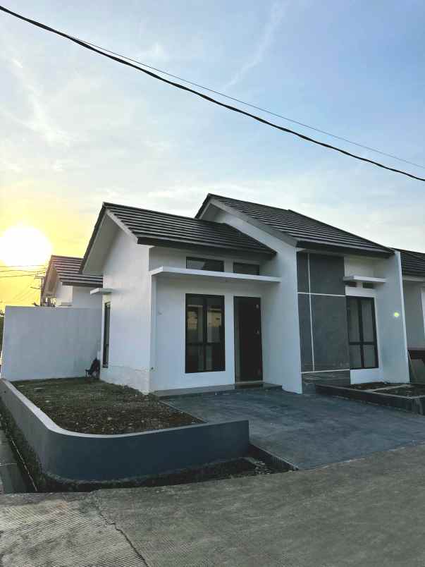 grahapura sentosa rumah hook