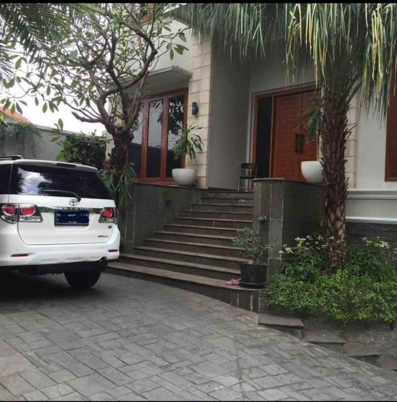 house swimming pool for sale menteng center jakarta