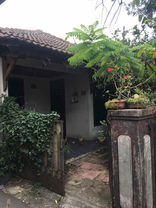 hunian akses motor dekat jl pancoran barat vii jakarta