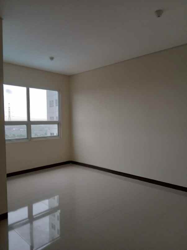 jual apartemen metro garden cengkareng