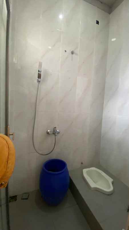 jual bu rumah 2 lantai di kebagusan jakarta selatan