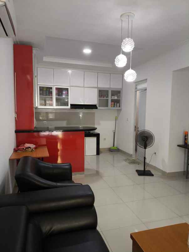 jual cepat rumah 2 lantai di cluster eropa sedayu city