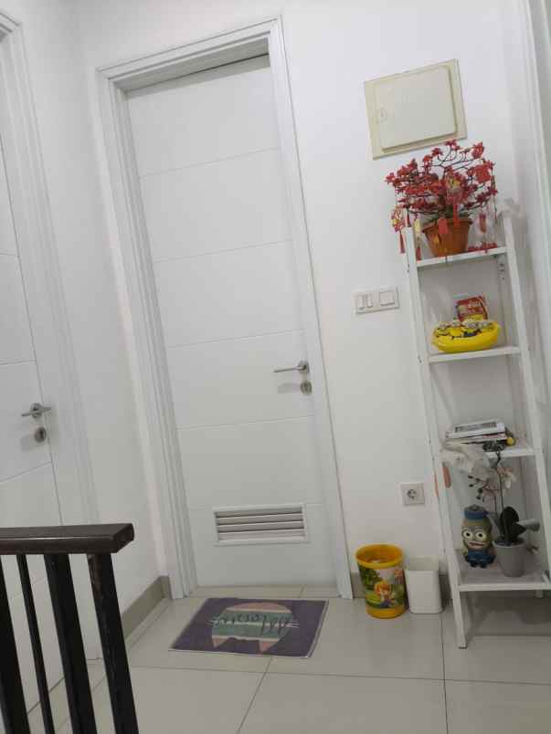 jual cepat rumah 2 lantai di cluster eropa sedayu city